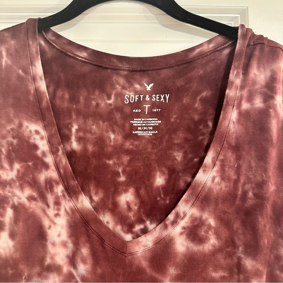 American Eagle Outfitters Soft & Sexy Tee - Picture 2 of 3
